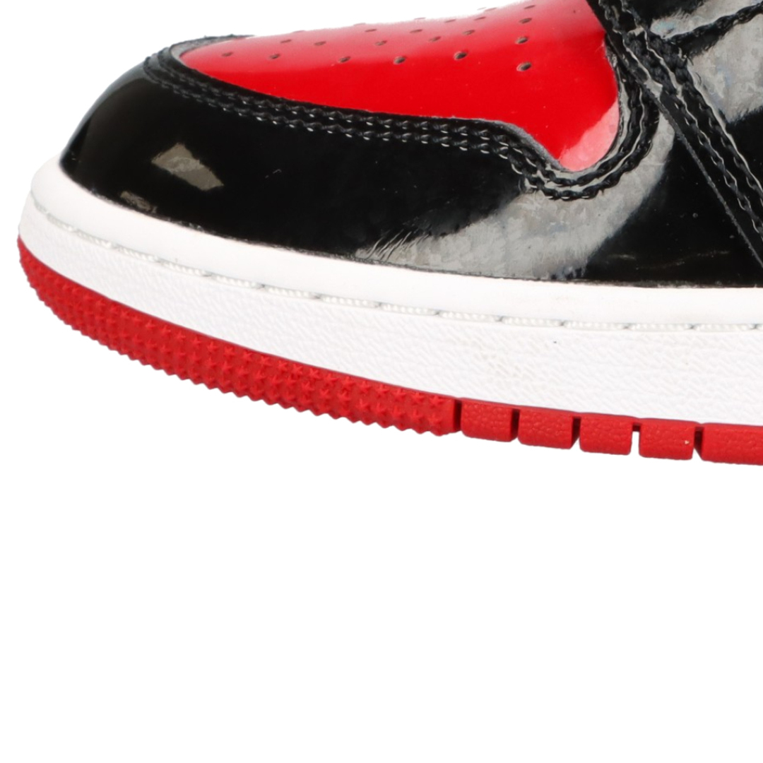 NIKE(ナイキ)のNIKE ナイキ AIR JORDAN 1 RETRO HI OG GS PATENT BRED 575441-063 エアジョーダン1 パテントブレッド ハイカットスニーカー レディース US6Y/24cm ブラック/レッド レディースの靴/シューズ(スニーカー)の商品写真