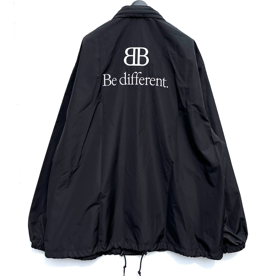 Balenciaga(バレンシアガ)の新品 BALENCIAGA Be different コーチジャケット XS メンズのジャケット/アウター(ナイロンジャケット)の商品写真