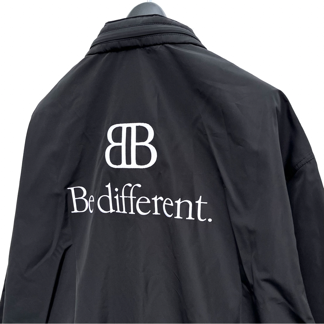 Balenciaga(バレンシアガ)の新品 BALENCIAGA Be different コーチジャケット XS メンズのジャケット/アウター(ナイロンジャケット)の商品写真