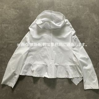 コムデギャルソンコムデギャルソン(COMME des GARCONS COMME des GARCONS)の新品 コムデギャルソン コムコム ハイネック Aライン ブラウス/シャツ(シャツ/ブラウス(長袖/七分))