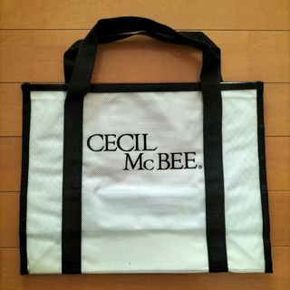 セシルマクビー(CECIL McBEE)のCECIL McBEE　セシルマクビー　ショップ袋　ビニール　バッグ　ショッパー(ショップ袋)