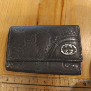 GUCCI キーケース 本革ブラウン