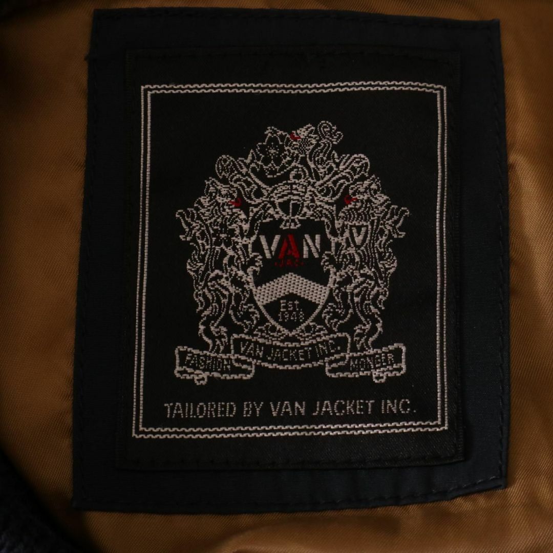 VAN Jacket(ヴァンヂャケット)のVAN JAC ヴァンヂャケット ロゴワッペン 刺繍 ダウンジャケット メンズのジャケット/アウター(ダウンジャケット)の商品写真