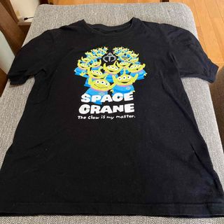 ユニクロ(UNIQLO)のユニクロ　ディズニー　Tシャツ　ブラック　SPACE CRANE 神しゃまー(Tシャツ(半袖/袖なし))