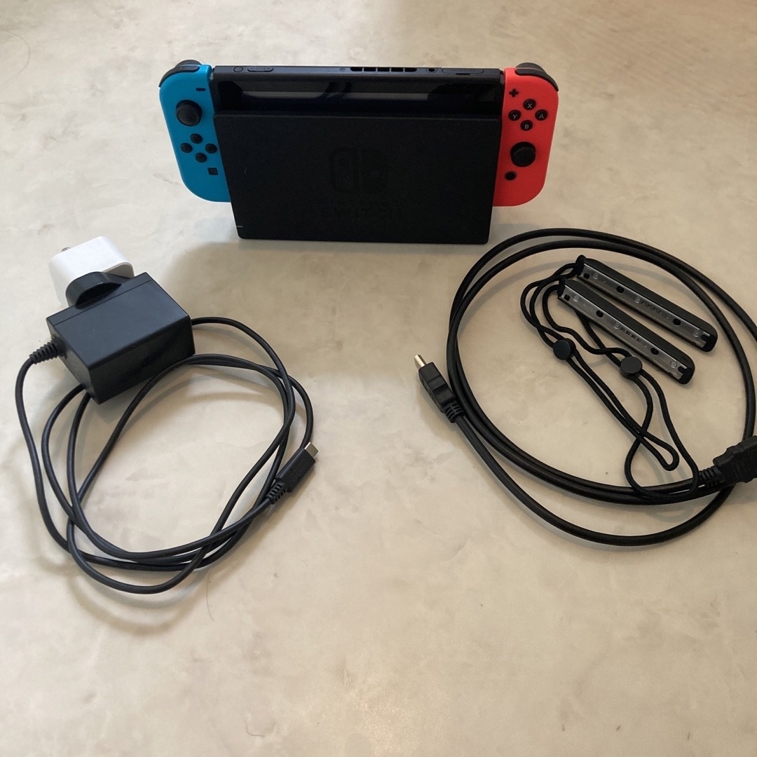 Nintendo Switch(ニンテンドースイッチ)の任天堂Switch エンタメ/ホビーのゲームソフト/ゲーム機本体(家庭用ゲーム機本体)の商品写真