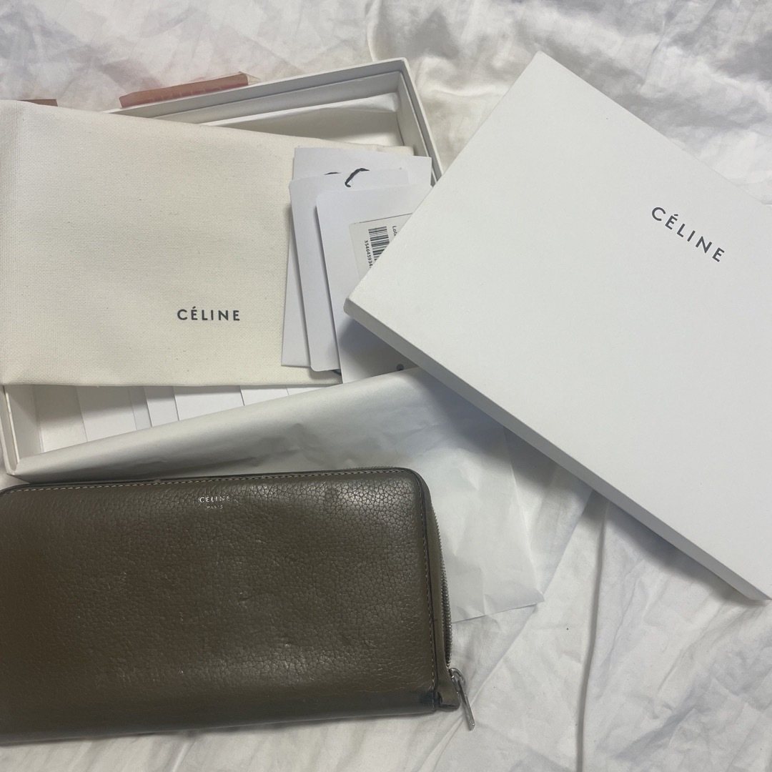 celine(セリーヌ)の値下げ可　Celine 長財布 レディースのファッション小物(財布)の商品写真