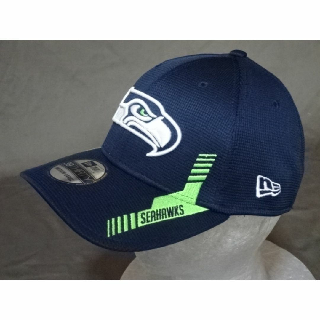 NEW ERA(ニューエラー)の【NEWERA】【39THIRTY】 NFL シアトルシーホークス ロゴキャップ メンズの帽子(キャップ)の商品写真