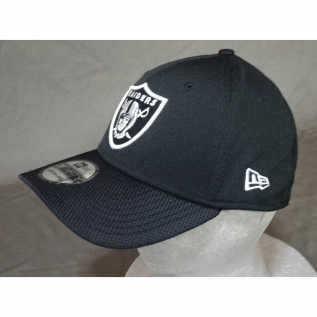 NEW ERA(ニューエラー)の【NEWERA】 【39THIRTY】 NFL ラスベガスレイダース ロゴCap メンズの帽子(キャップ)の商品写真