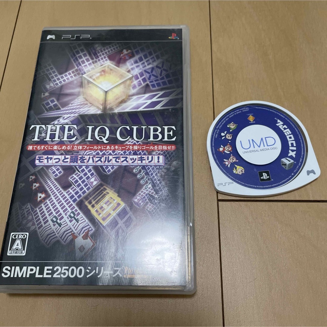 PlayStation Portable(プレイステーションポータブル)のTHE IQ CUBE 〜モヤっと頭をパズルでスッキリ!〜とXIコロシアム エンタメ/ホビーのゲームソフト/ゲーム機本体(携帯用ゲームソフト)の商品写真