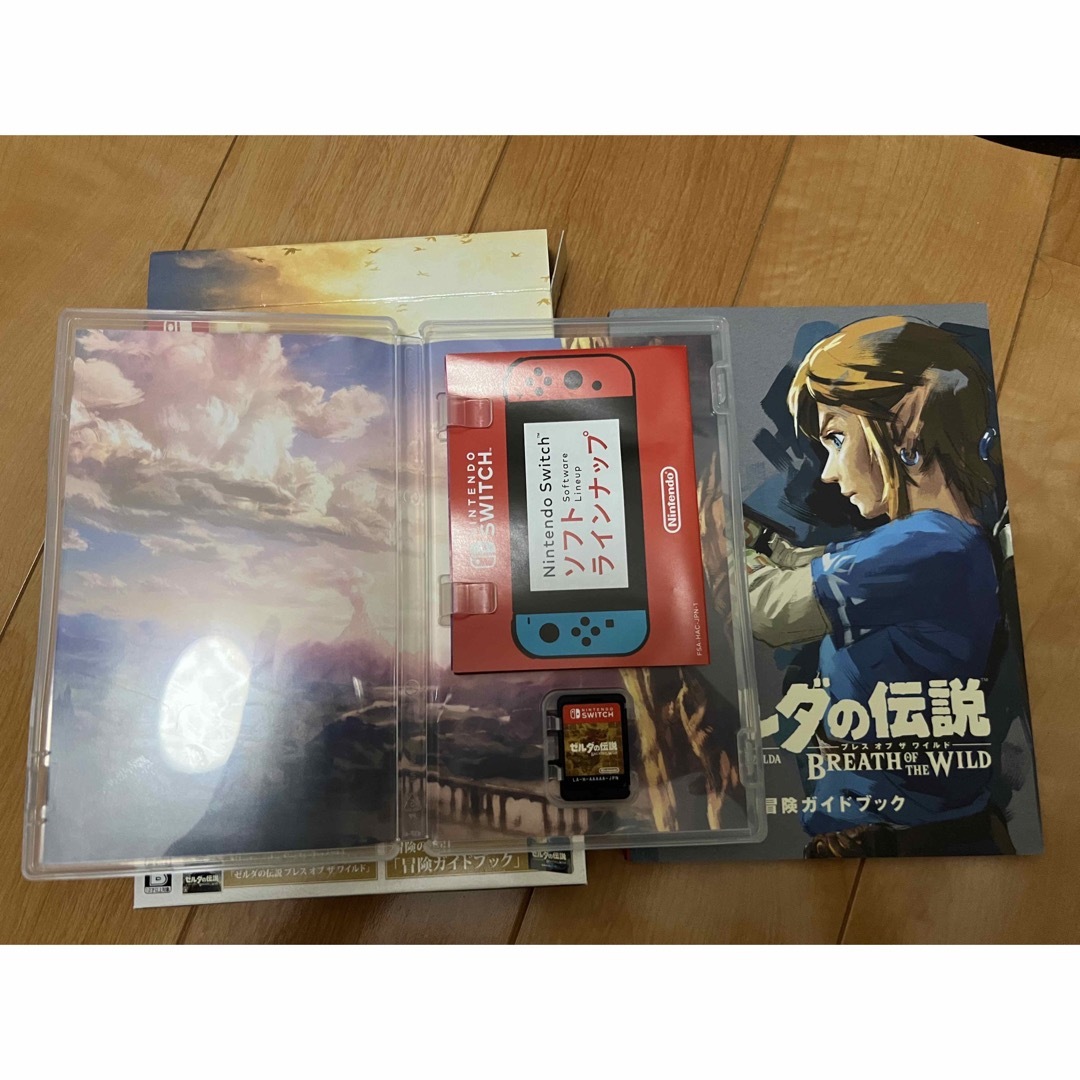 任天堂(ニンテンドウ)のゼルダの伝説 ブレス オブ ザ ワイルド ～冒険ガイドブック＆マップ付き～ エンタメ/ホビーのゲームソフト/ゲーム機本体(家庭用ゲームソフト)の商品写真