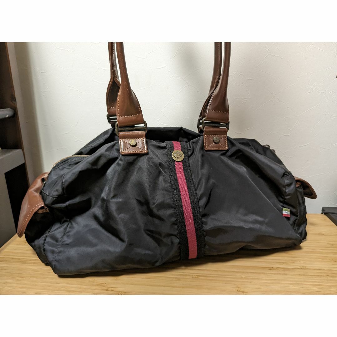 Orobianco(オロビアンコ)のOrobianco ボストンバック 黒×赤 2way メンズのバッグ(ボストンバッグ)の商品写真