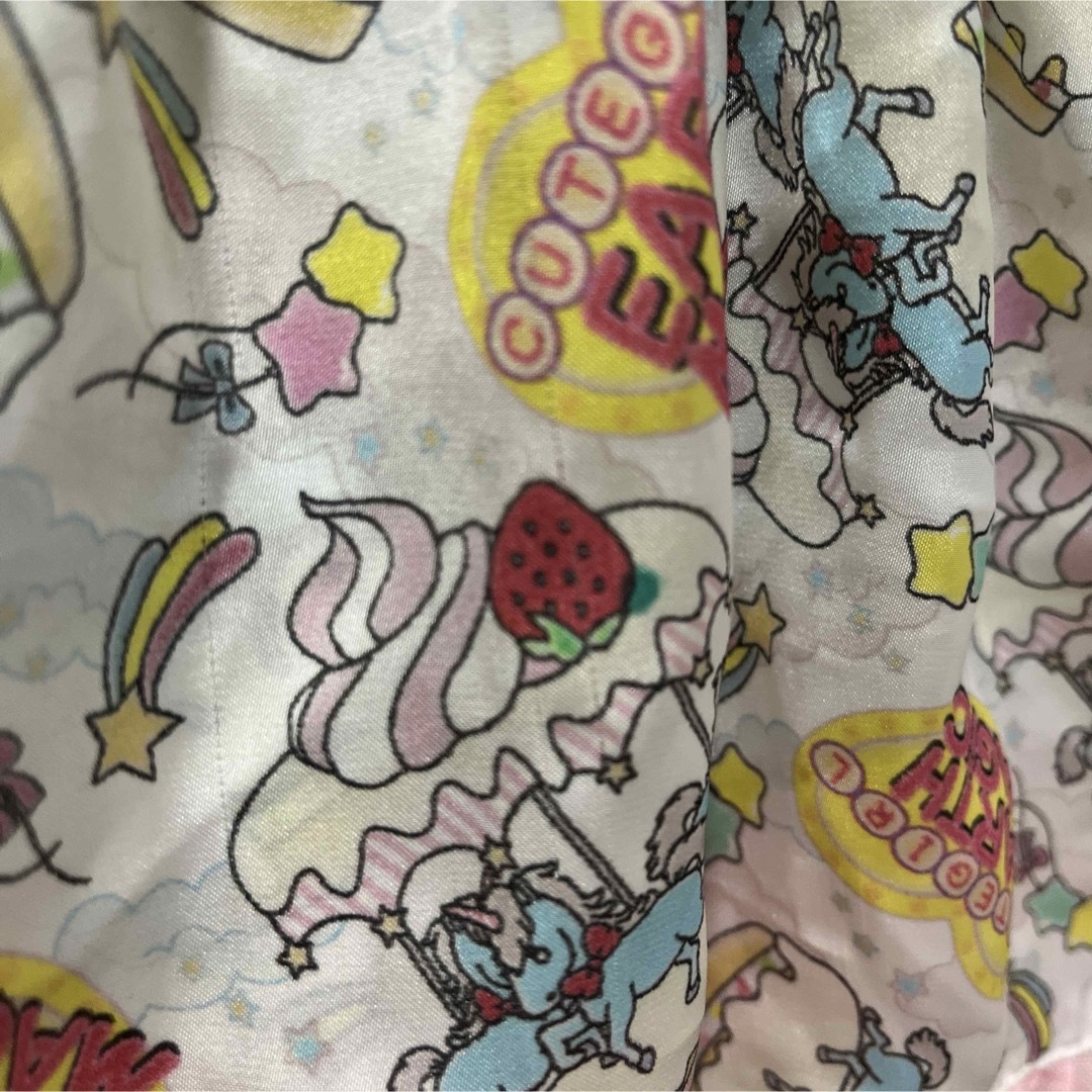 EARTHMAGIC(アースマジック)のアース1 キッズ/ベビー/マタニティのキッズ服女の子用(90cm~)(Tシャツ/カットソー)の商品写真