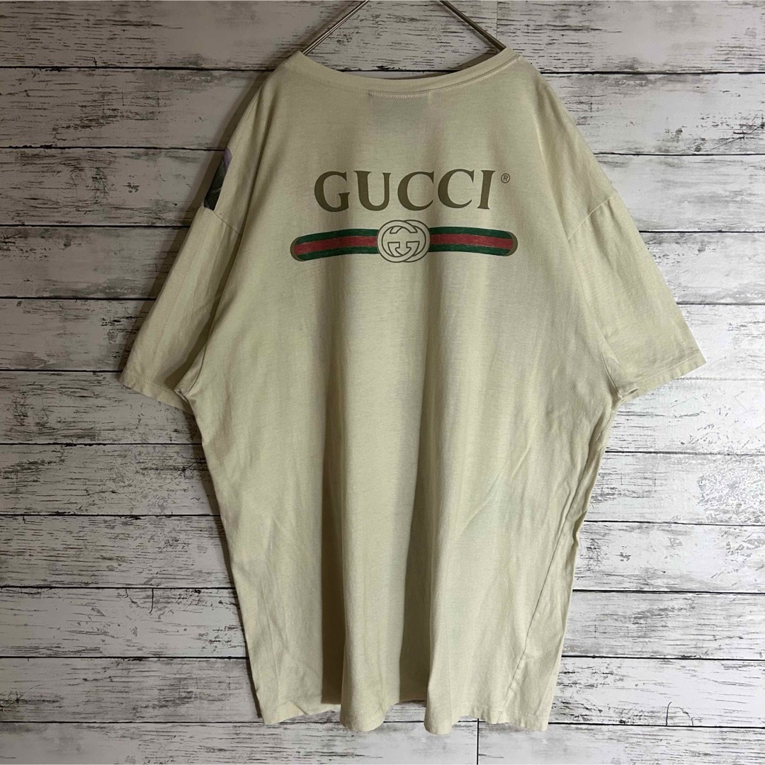 Gucci(グッチ)の【即完売モデル】グッチ☆両面ロゴ☆ビッグロゴ　人気XLサイズ　入手困難 メンズのトップス(Tシャツ/カットソー(半袖/袖なし))の商品写真