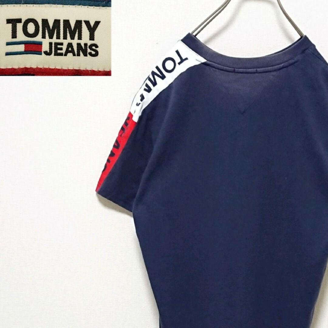 TOMMY JEANS(トミージーンズ)のトミー ジーンズ スリーブ 袖 ロゴ  刺繍 半袖 Tシャツ メンズのトップス(Tシャツ/カットソー(半袖/袖なし))の商品写真