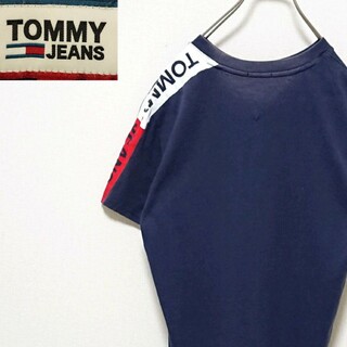 TOMMY JEANS - トミー ジーンズ スリーブ 袖 ロゴ  刺繍 半袖 Tシャツ