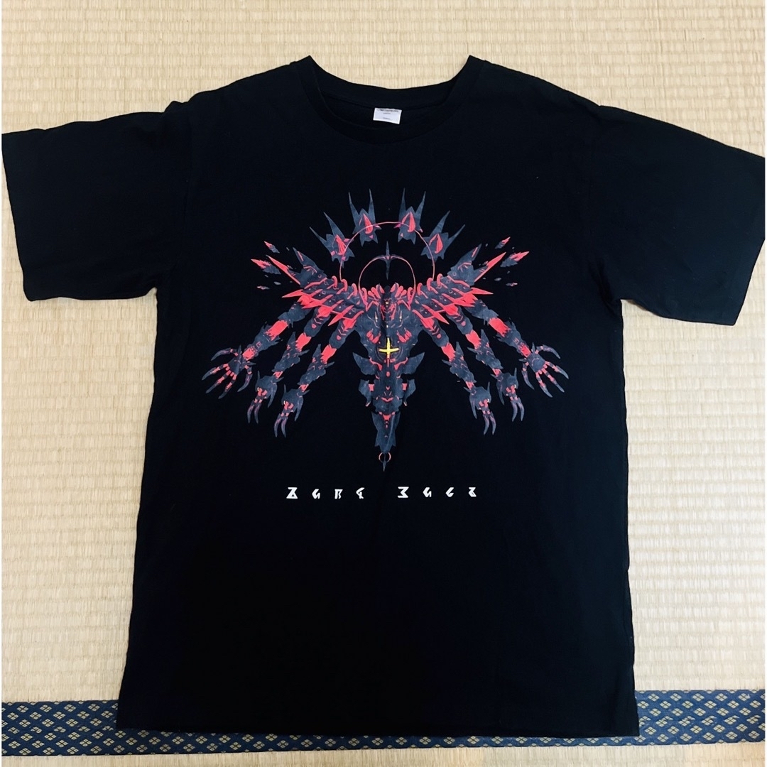 Tシャツ　デザインB Tシャツ ブラック LLサイズ 「ファンタシースター メンズのトップス(Tシャツ/カットソー(半袖/袖なし))の商品写真