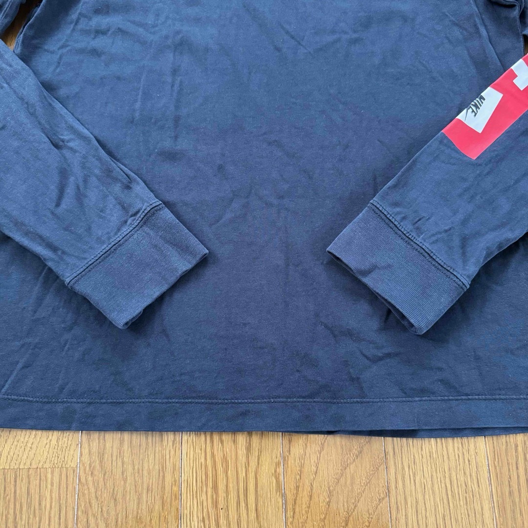 NIKE(ナイキ)のNIKE ナイキ 長袖 ロンT トップス Lサイズ 黒 ブラック BLACK メンズのトップス(Tシャツ/カットソー(七分/長袖))の商品写真