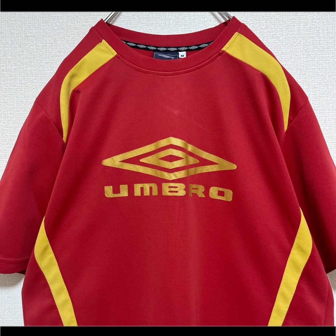 UMBRO(アンブロ)のUMBRO アンブロ Tシャツ 半袖 ゲームシャツ 赤 でかロゴ M メンズのトップス(Tシャツ/カットソー(半袖/袖なし))の商品写真