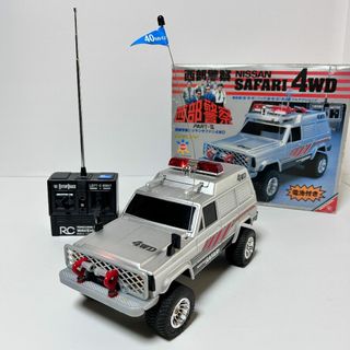 【動作品】西部警察 日産サファリ 4WD レア 貴重 当時物 ヨネザワ ラジコン(ホビーラジコン)