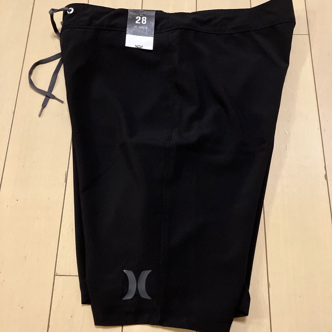 Hurley(ハーレー)のハーレー Hurley サーフパンツ　ボードショーツ　海パン　ハーフパンツ　黒 メンズの水着/浴衣(水着)の商品写真