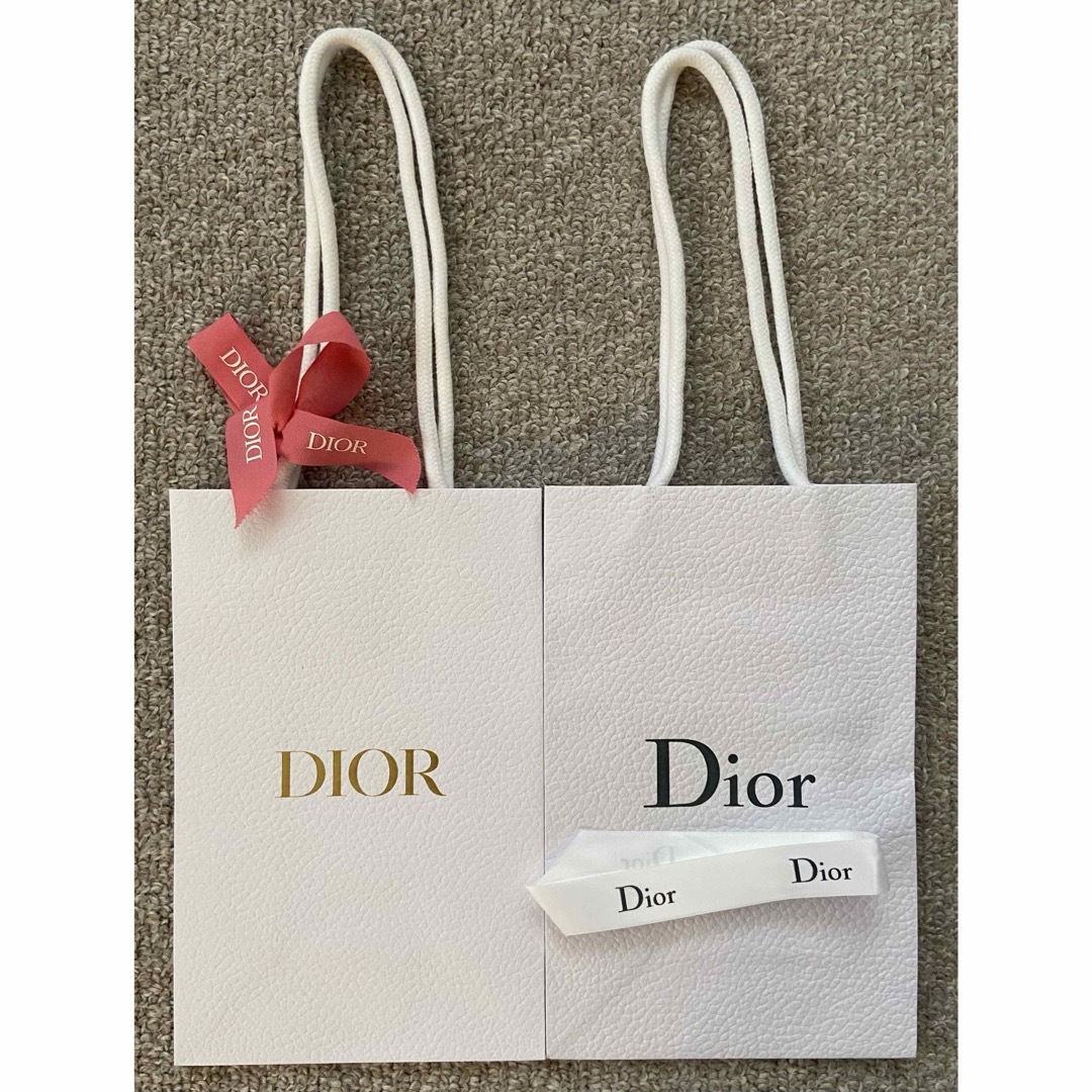 Dior(ディオール)のDior  ショッパー　2枚セット　リボンつき レディースのバッグ(ショップ袋)の商品写真