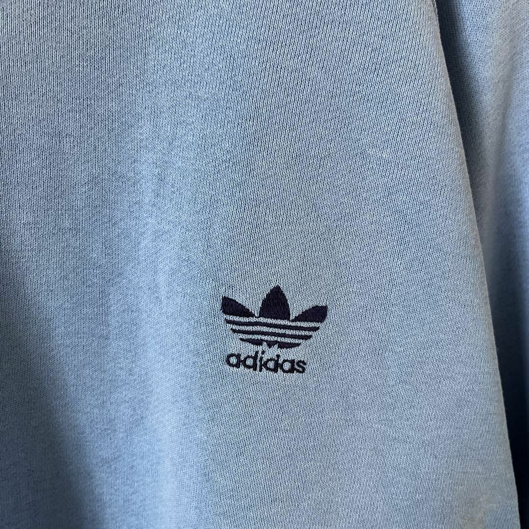 adidas(アディダス)のT2 adidas ヴィンテージスウェットトレーナー　Ｌメンズ　古着　80s メンズのトップス(スウェット)の商品写真