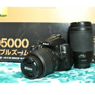 ニコン(Nikon)のNikon D5000 一眼レフカメラ 本体+レンズ2本セット(デジタル一眼)