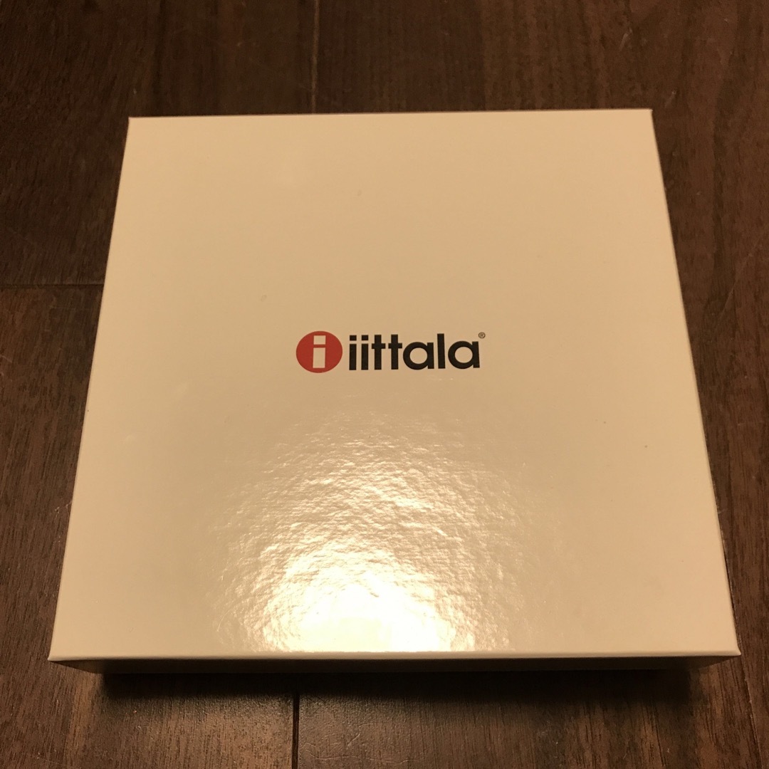 iittala(イッタラ)のiitala イッタラ カステヘルミ　プレート　17cm インテリア/住まい/日用品のキッチン/食器(食器)の商品写真