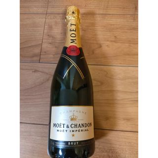 モエエシャンドン(MOËT & CHANDON)のモエエシャンドン アンペリアル(シャンパン/スパークリングワイン)