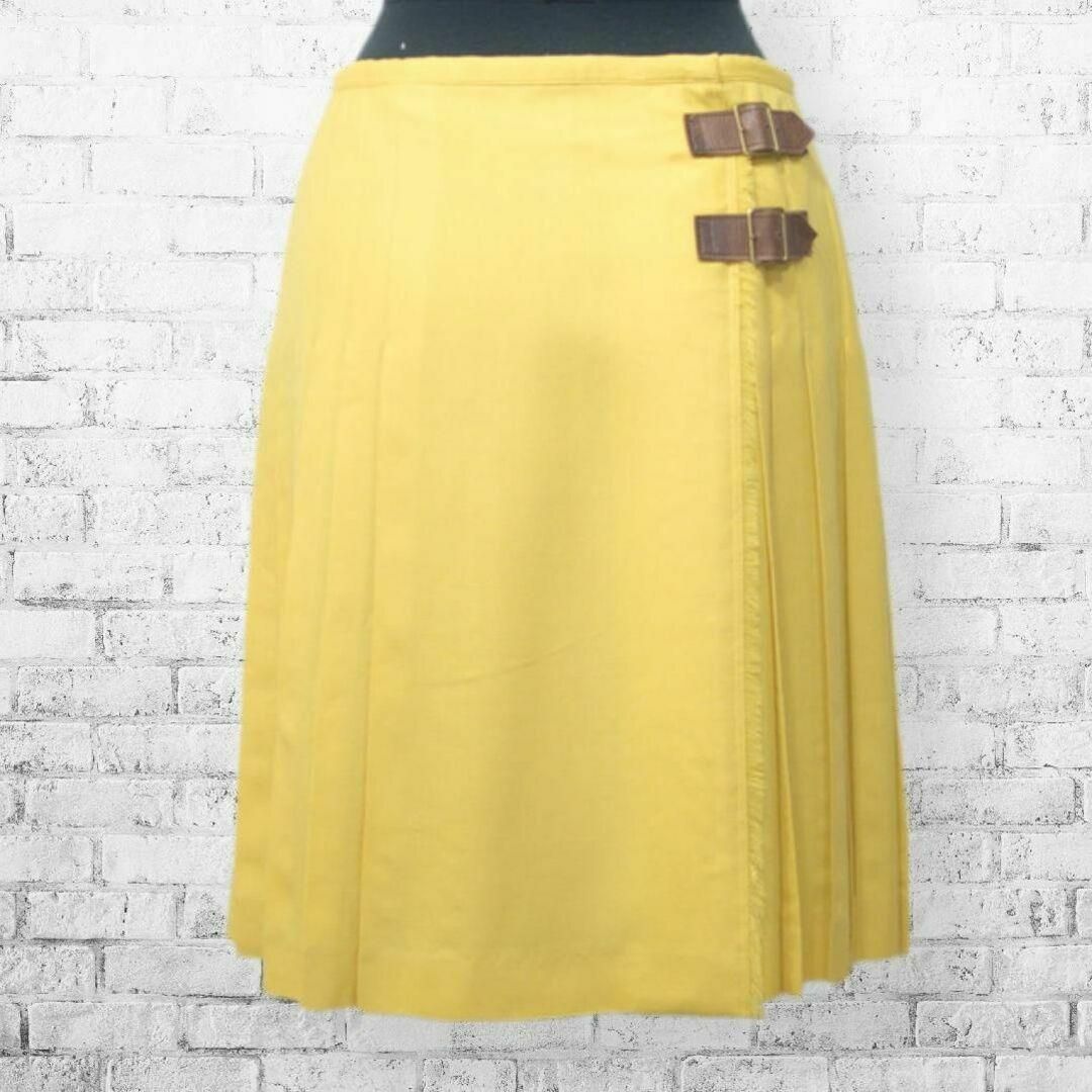 美品 マカフィー プリーツ スカート 膝丈 ラップ フリンジ ダブルベルト 黄 レディースのスカート(ひざ丈スカート)の商品写真
