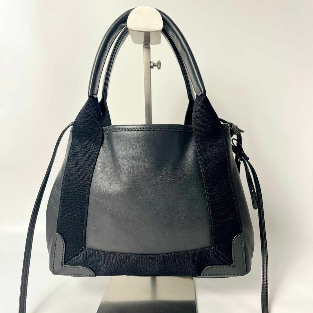 Balenciaga(バレンシアガ)の【美品】バレンシアガ　カーフレザー　ネイビーカバス xs 2way トートバッグ レディースのバッグ(トートバッグ)の商品写真