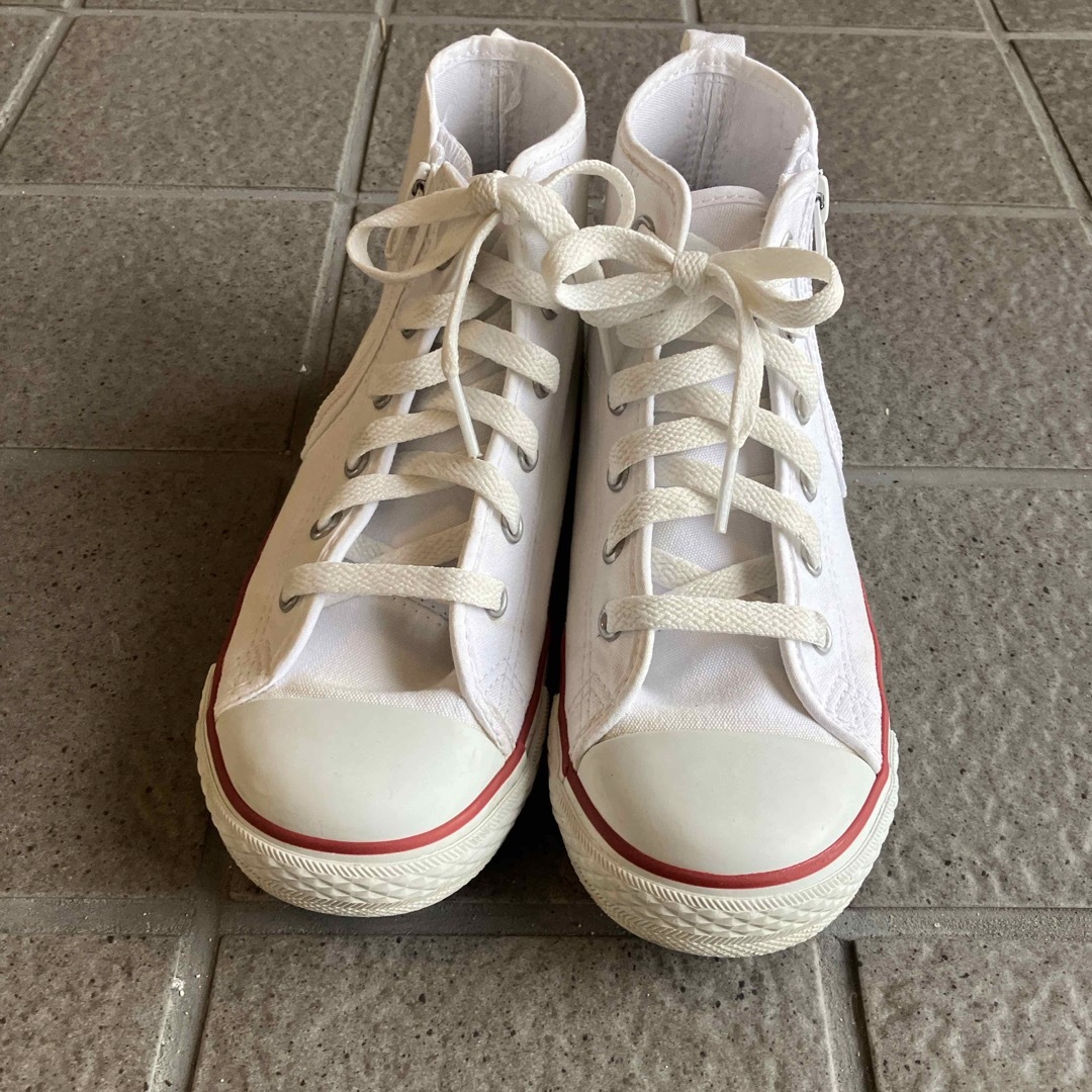 CONVERSE(コンバース)のコンバーススニーカー⭐︎21㎝ キッズ/ベビー/マタニティのキッズ靴/シューズ(15cm~)(スニーカー)の商品写真