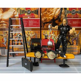 WWE    フィギュアとアクセサリーセット(スポーツ)