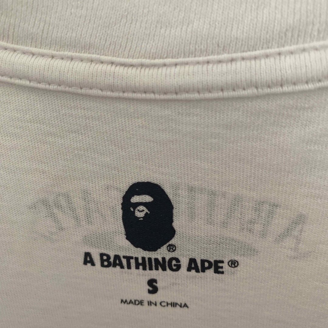 A BATHING APE(アベイシングエイプ)の90sBathingApeベイシングエイプtシャツ半袖ホワイトmシングルステッチ メンズのトップス(Tシャツ/カットソー(半袖/袖なし))の商品写真