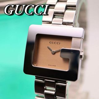 グッチ(Gucci)の美品 GUCCI Gモチーフ スクエア シルバー レディース腕時計 841(腕時計)