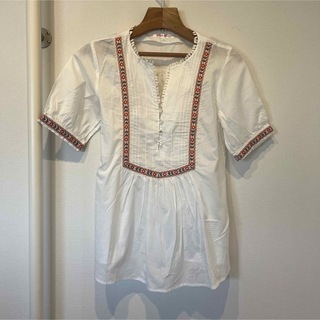 ニッセン(ニッセン)のレディース白色トップスTシャツ赤線ニッセン綿100%(チュニック)