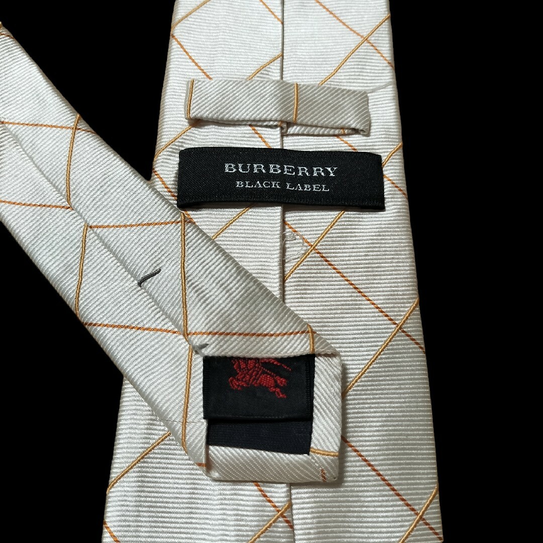 BURBERRY BLACK LABEL(バーバリーブラックレーベル)の【BURBERRY BLACK LABEL】　ピンク系　チェック柄　日本製 メンズのファッション小物(ネクタイ)の商品写真