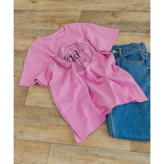 アーバンリサーチアイテムズ(URBAN RESEARCH ITEMS)のITEMS URBANRESEARCH ロゴビッグ半袖Tシャツ ピンク 今季(Tシャツ(半袖/袖なし))