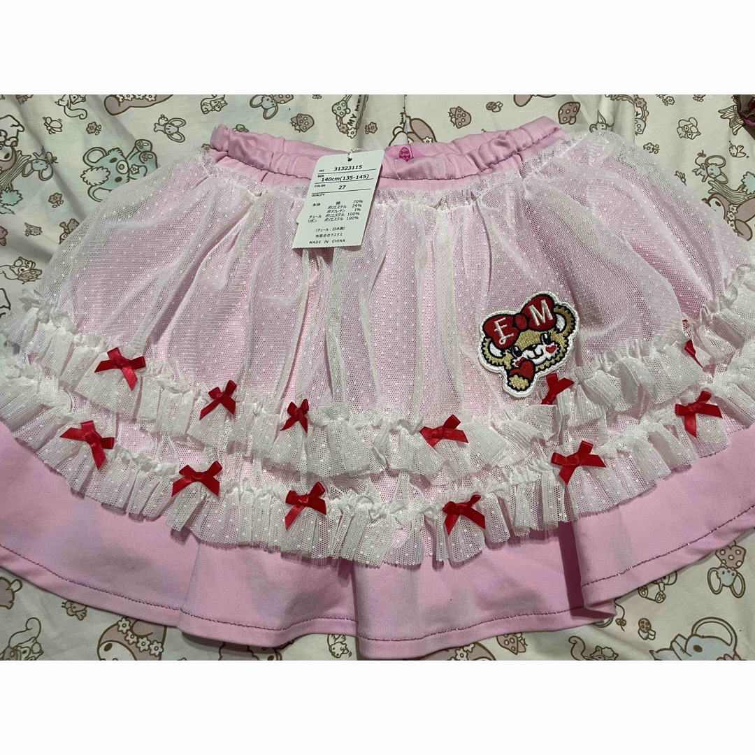 EARTHMAGIC(アースマジック)のアースマジック キッズ/ベビー/マタニティのキッズ服女の子用(90cm~)(スカート)の商品写真