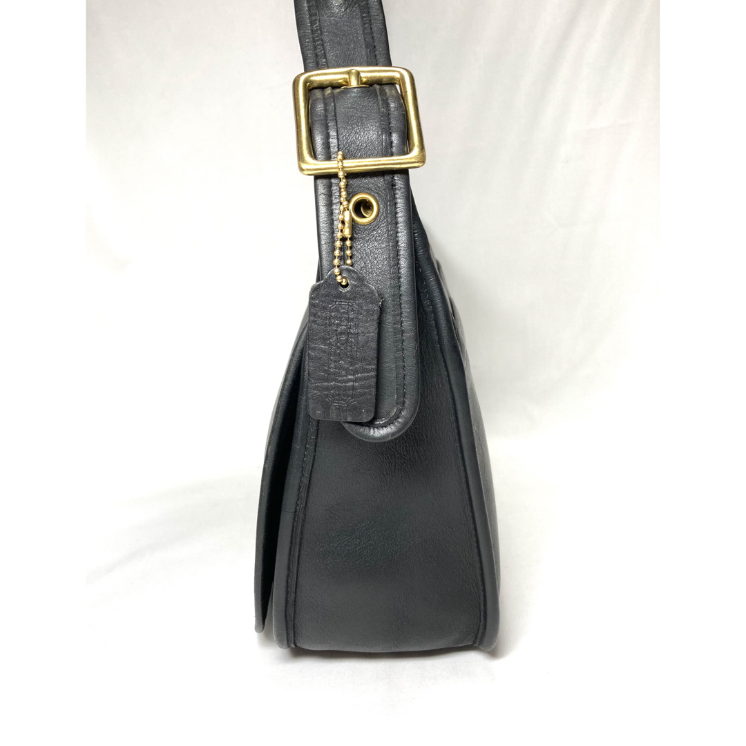 COACH(コーチ)の【美品】COACH オールドコーチ　ショルダーバッグ　ブラック　E5D-9951 レディースのバッグ(ショルダーバッグ)の商品写真