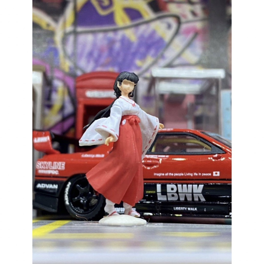 1/64 スケール　ジオラマ 和装 コスプレ 巫女　フィギュア限定一体　精密塗装 ハンドメイドのおもちゃ(フィギュア)の商品写真