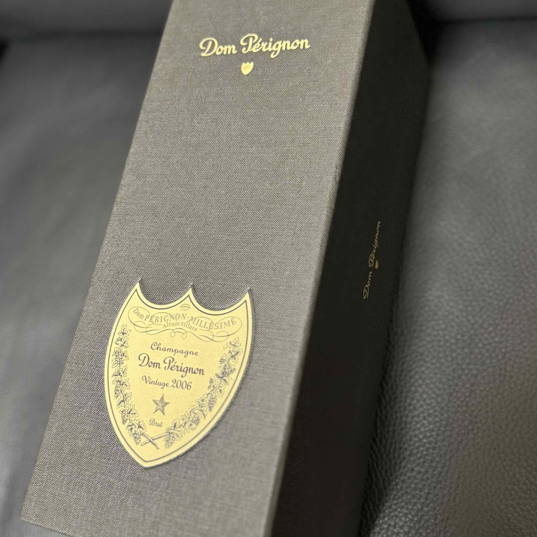 Dom Pérignon(ドンペリニヨン)のドンペリニヨン ヴィンテージ 2006 正規品 食品/飲料/酒の酒(シャンパン/スパークリングワイン)の商品写真