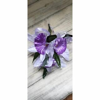 コサージュ　卒園式　卒業式　入園式　入学式　結婚式　表彰式　造花 紫(ブローチ/コサージュ)