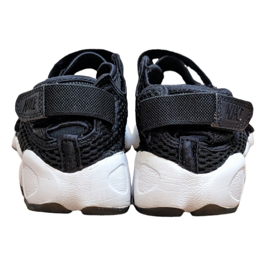 NIKE(ナイキ)のNIKE AIR RIFT ナイキ エアリフト 22cm ブラック レディースの靴/シューズ(スニーカー)の商品写真