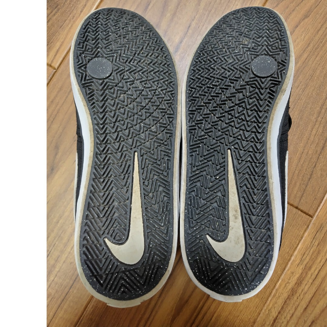 NIKE(ナイキ)のナイキ　28.5　スニーカー　チェックソーラーキャンバス　靴　ブラック　黒 メンズの靴/シューズ(スニーカー)の商品写真