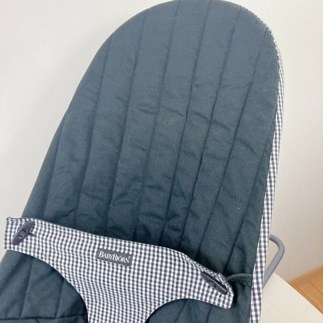 BABYBJORN(ベビービョルン)のBABYBJORN ベビービョルン　リバーシブル　バウンサー   キッズ/ベビー/マタニティの寝具/家具(その他)の商品写真