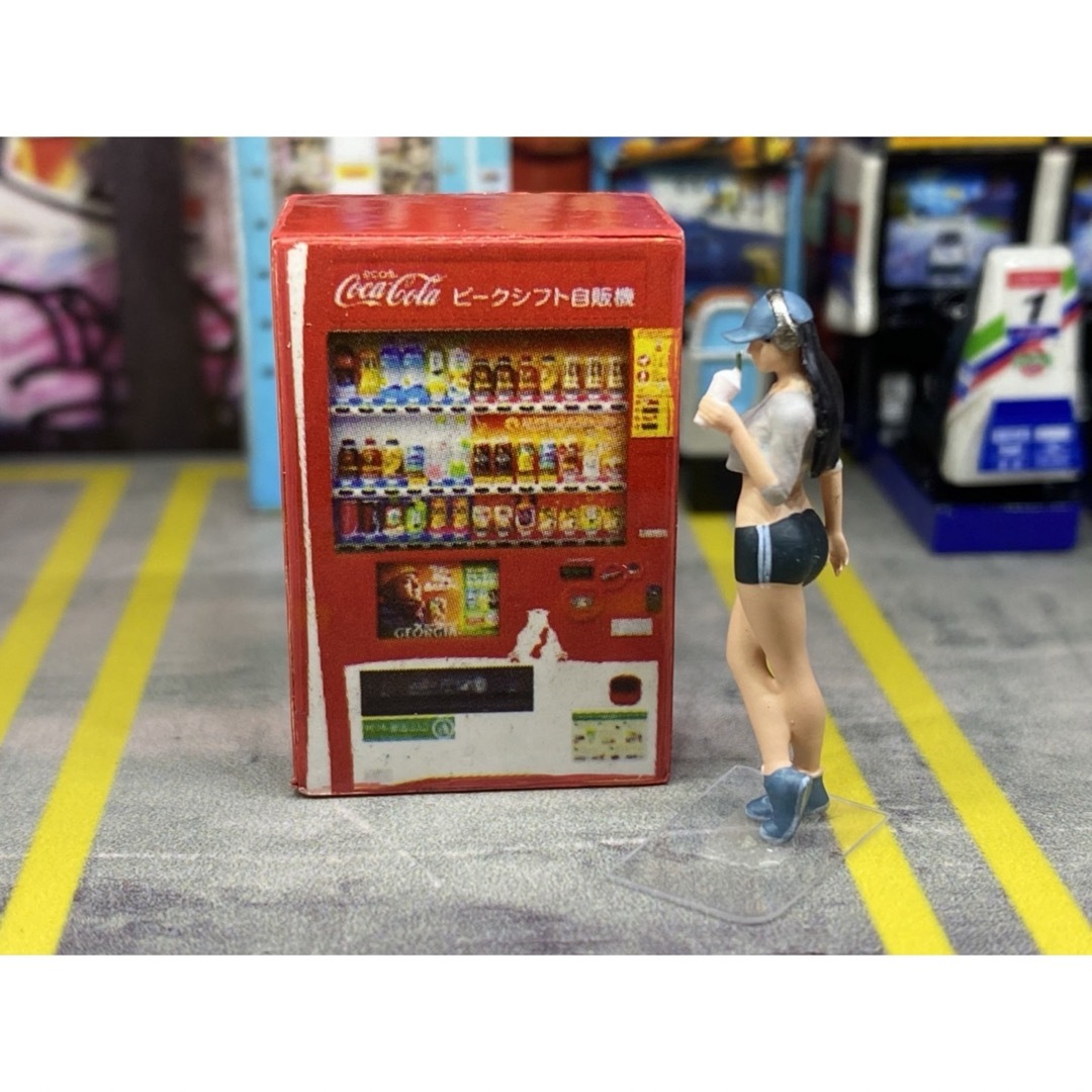 1/64スケール　コーラタイプ　自動販売機　自販機　ジオラマ　フィギュア　ミニ ハンドメイドのおもちゃ(フィギュア)の商品写真