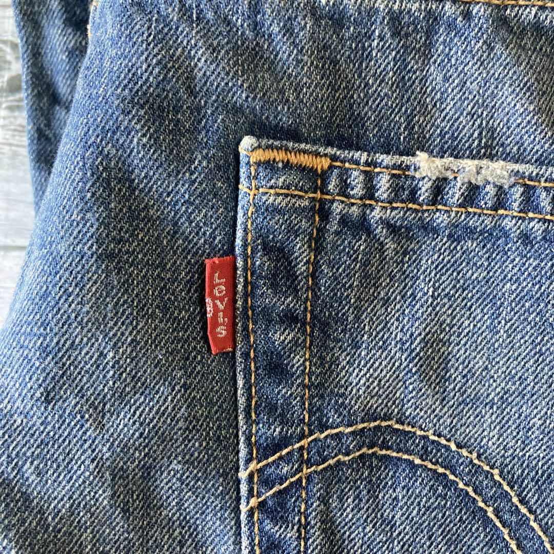 Levi's(リーバイス)のリーバイス　501 90s ストレート　W36L32 ヒゲ　ボタンフライ メンズのパンツ(デニム/ジーンズ)の商品写真