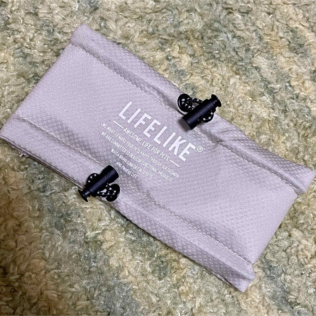 LIFELIKE(ライフライク)のLIFE LIKE  ライフライク クールバンダナ S グレー 保冷剤付 その他のペット用品(犬)の商品写真