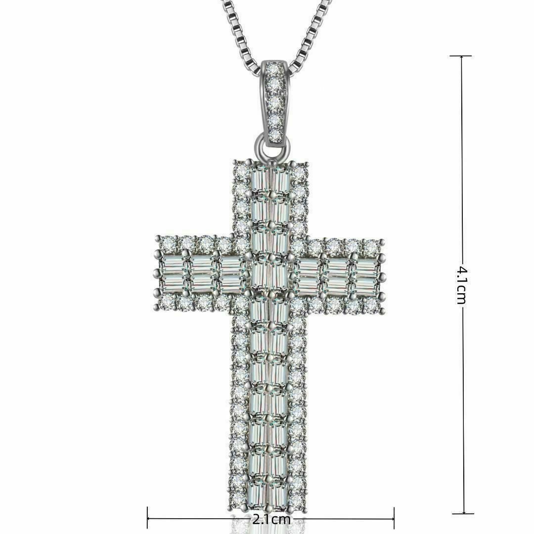 クロスペンダント　czダイヤ　ロザリオ　十字架　HIPHOP メンズのアクセサリー(ネックレス)の商品写真